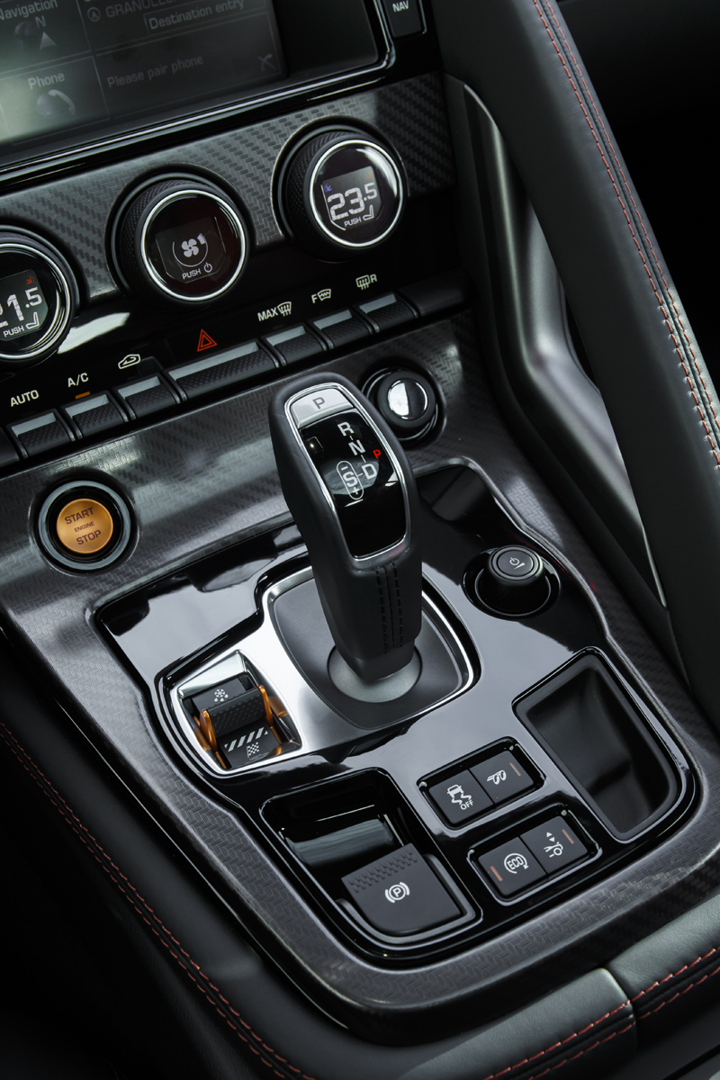 Jaguar F-type Coupe R gear selector
