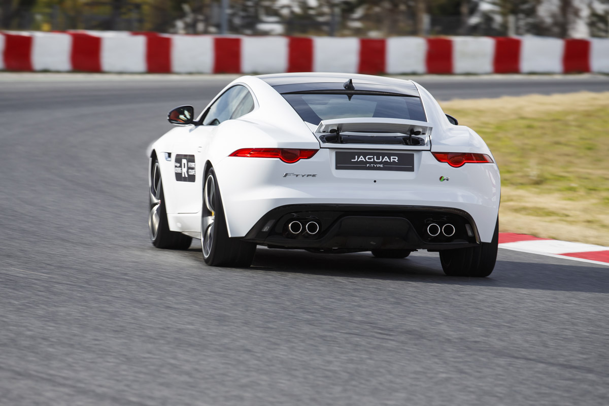 Jaguar F-type Coupe R