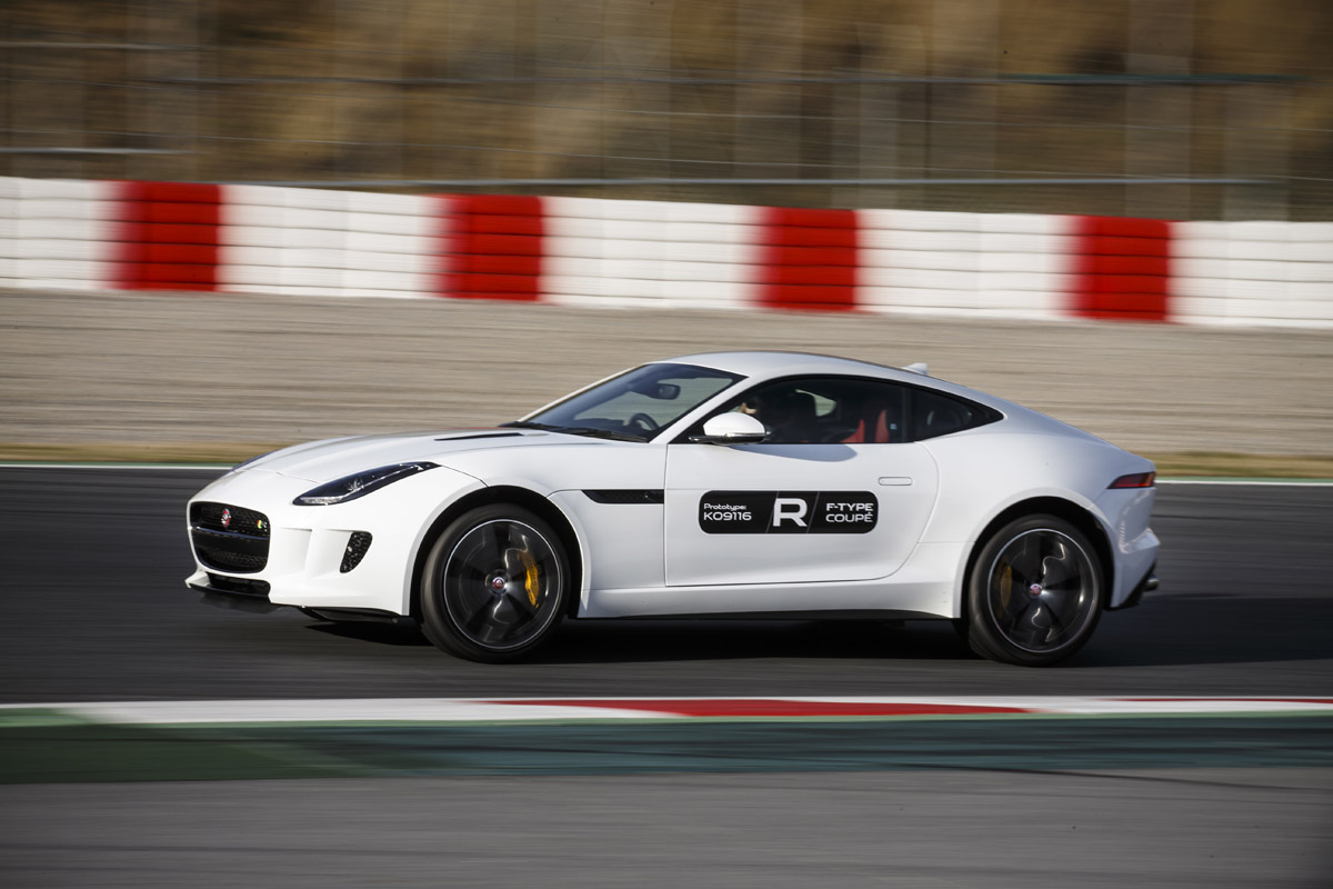 Jaguar F-type Coupe R