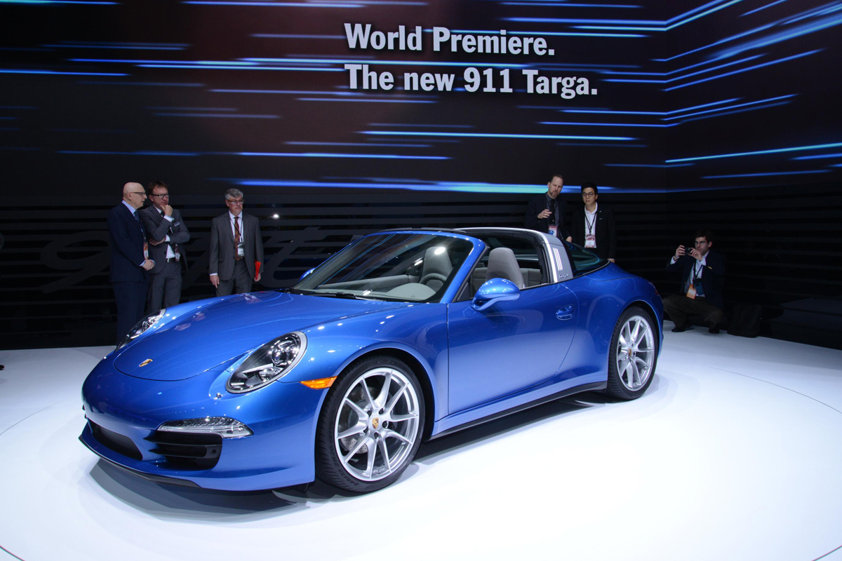 Porsche 911 Targa 4 Detroit show pictures