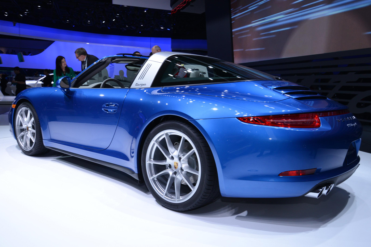 Porsche 911 Targa 4 Detroit show pictures