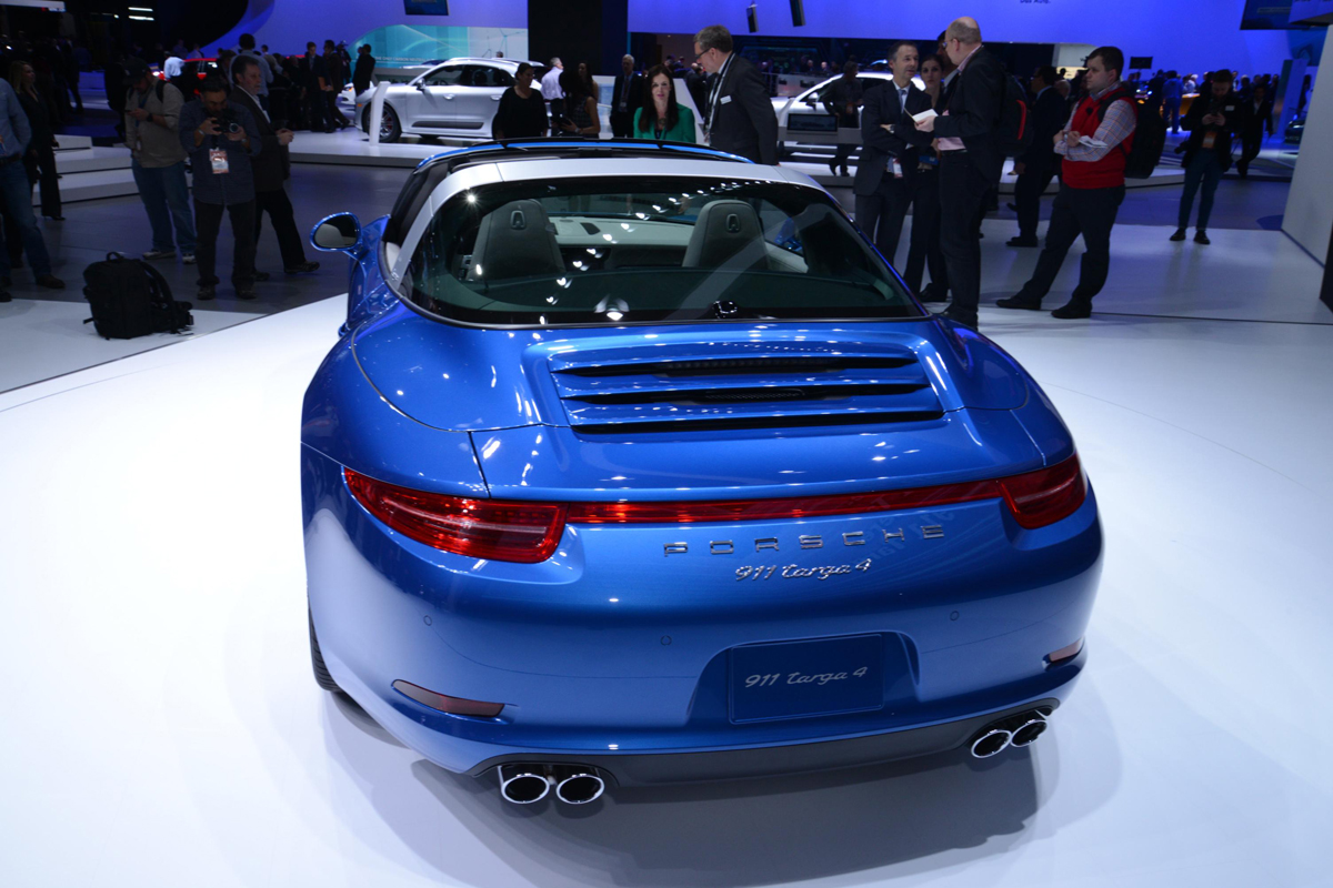 Porsche 911 Targa 4 Detroit show pictures