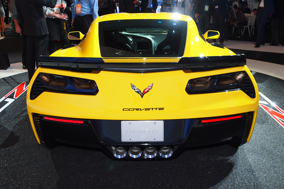 Chevrolet Corvette Z06 launched in Detroit