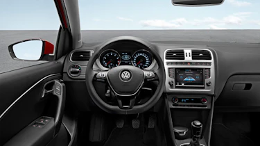 VW Polo 2014 facelift unveiled