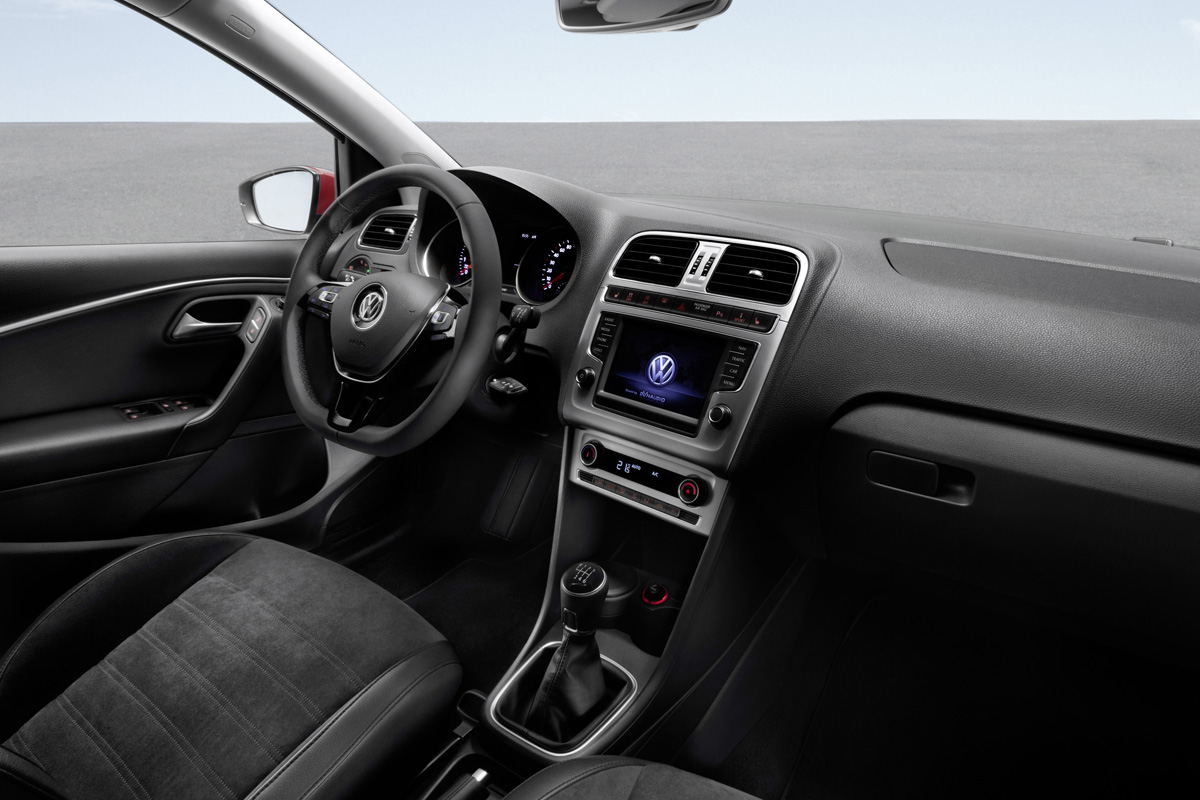 VW Polo 2014 facelift unveiled