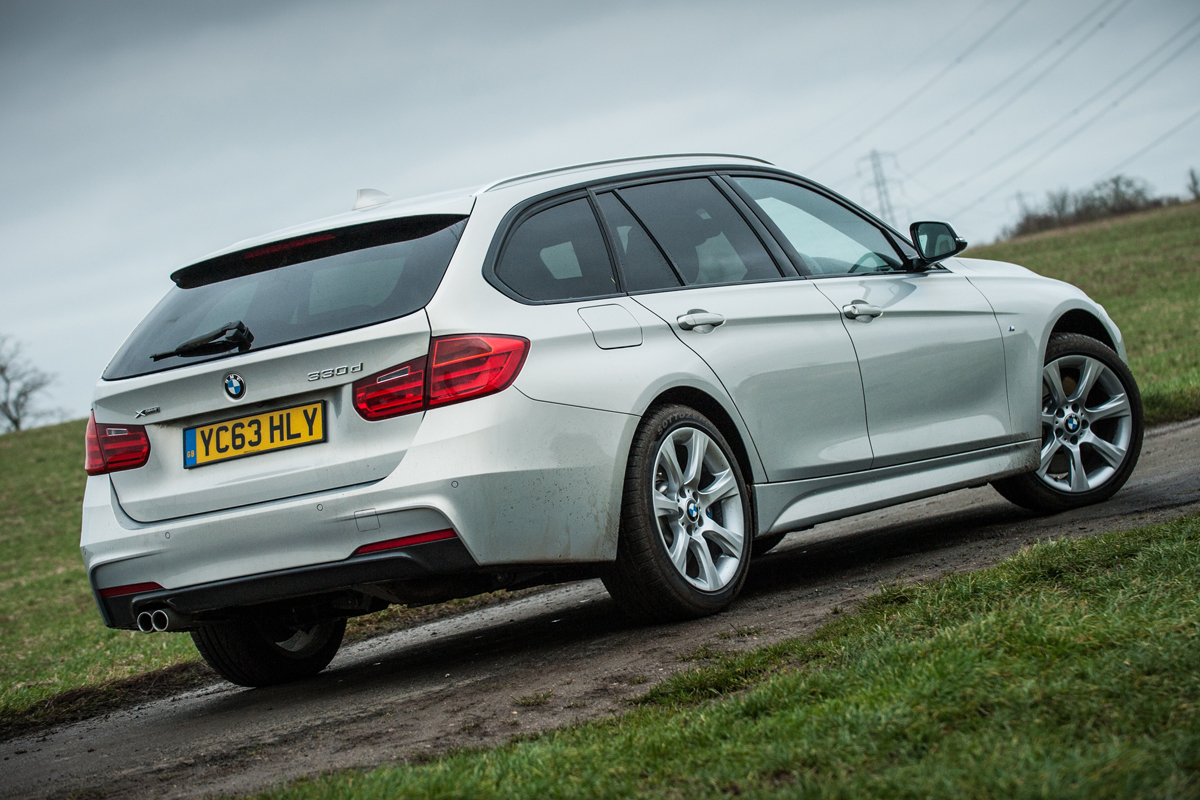 BMW 330d xDrive rear