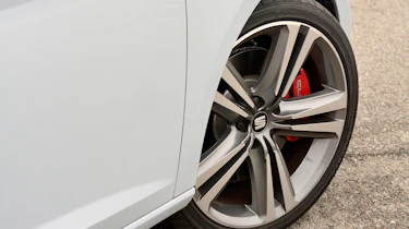 SEAT Leon Cupra 280 review