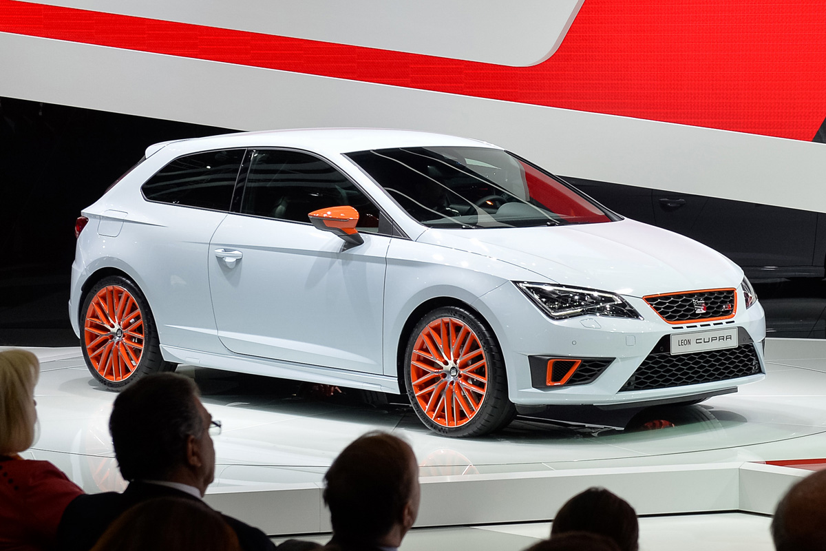 SEAT Leon Cupra 280 smashes FWD Ring record