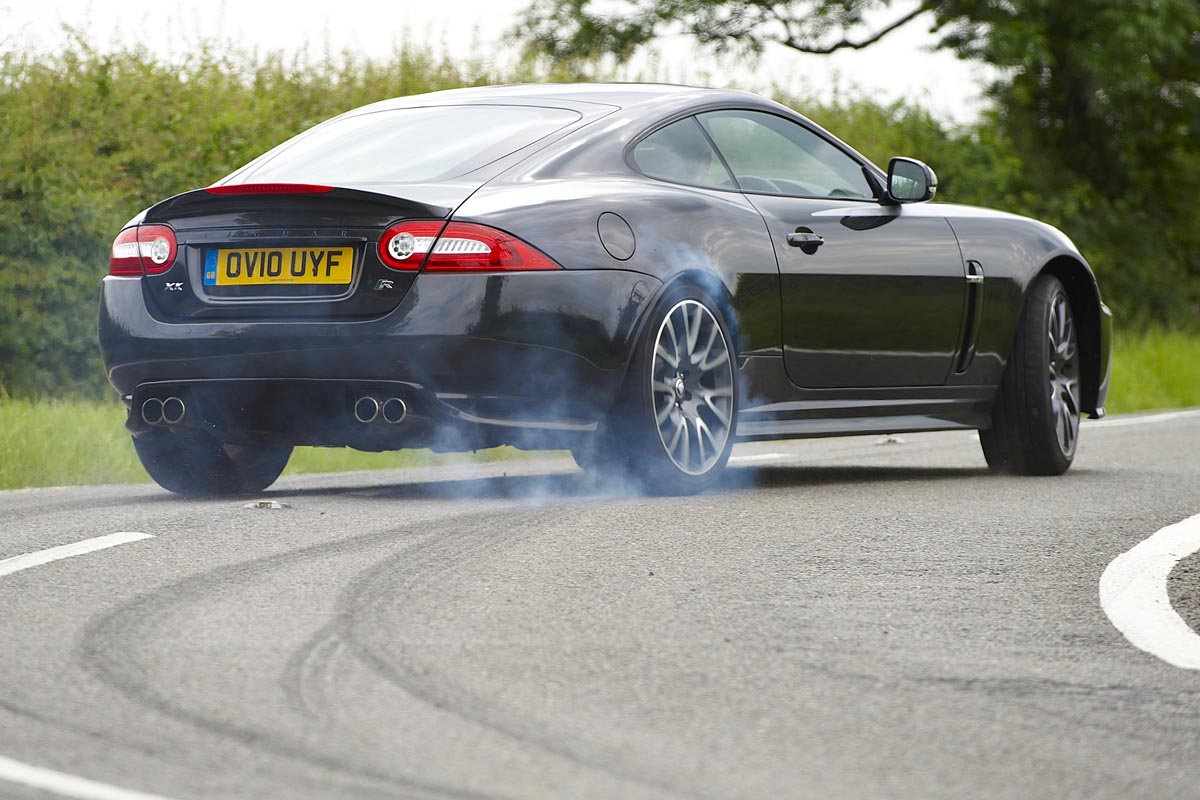 Jaguar XKR 75