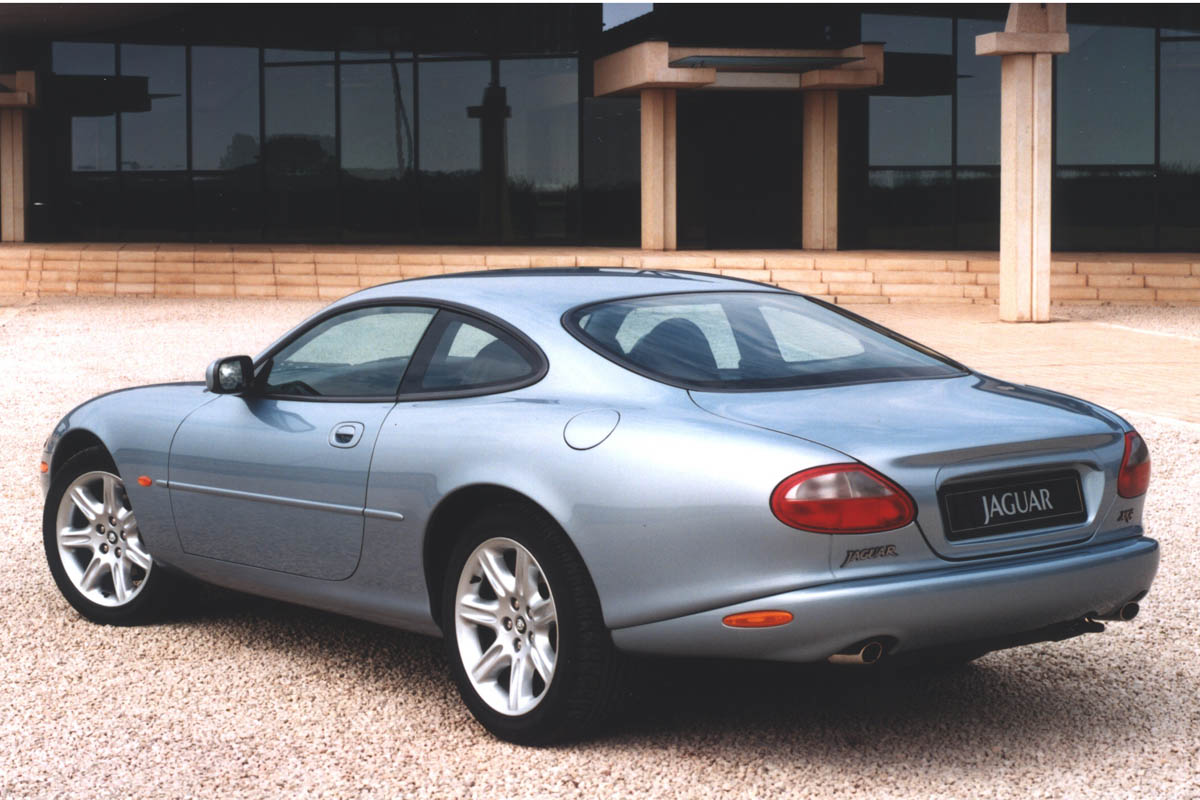 Jaguar XK8