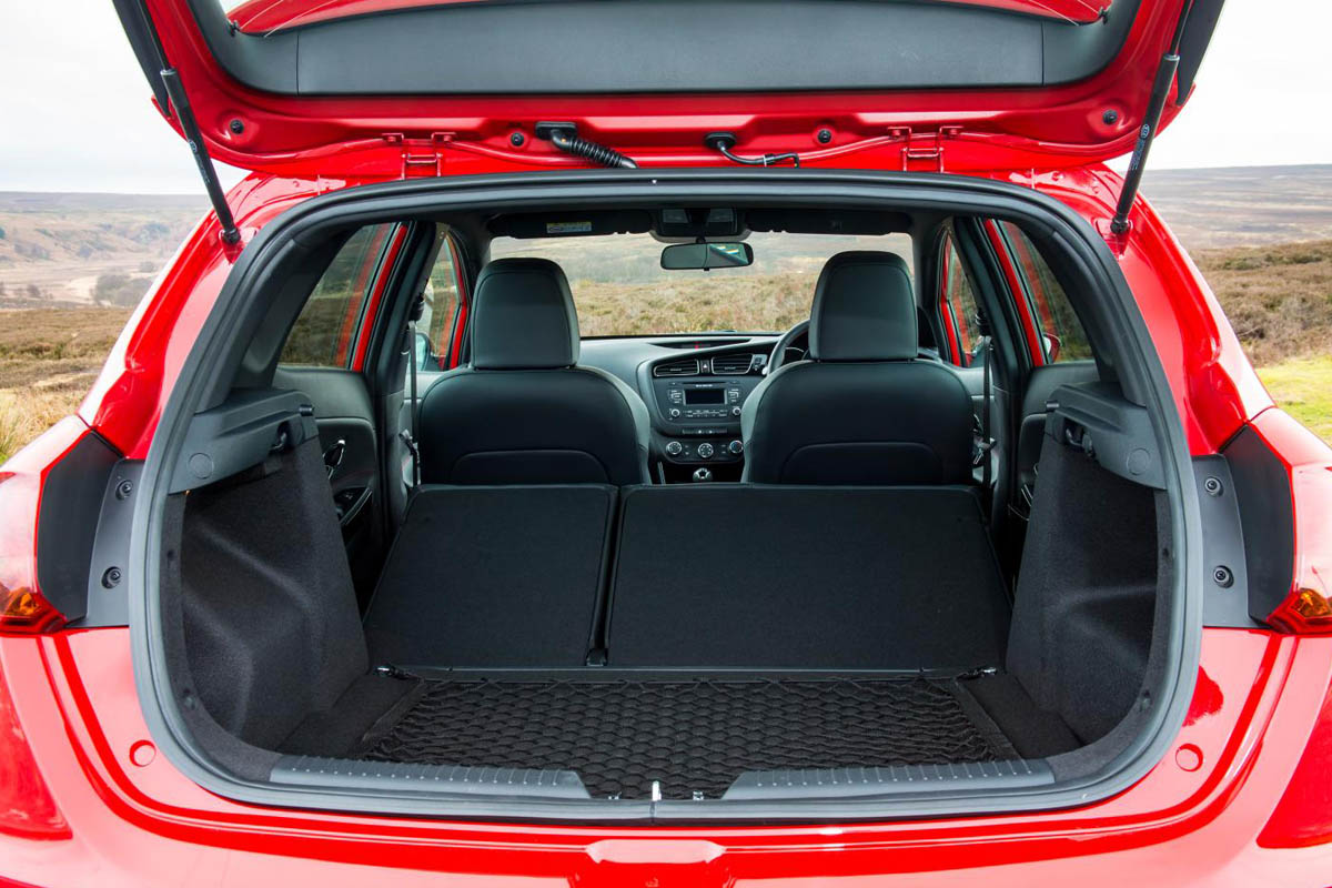 Kia Ceed GT five-door bootspace