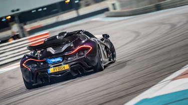 McLaren P1 video review