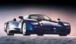 Nissan R390 GT1
