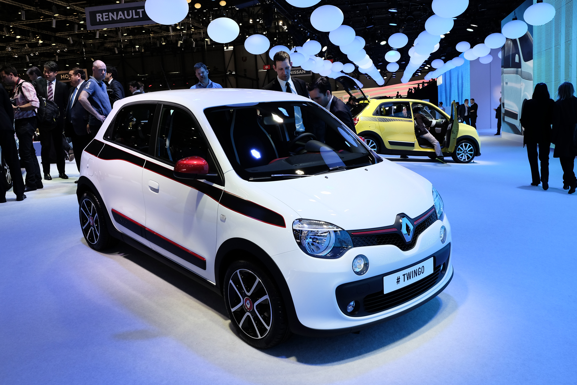 New Renault Twingo video: Geneva 2014