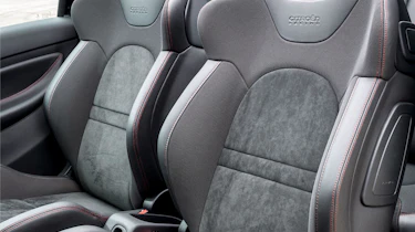 Citroen DS3 Cabrio Racing sports seat