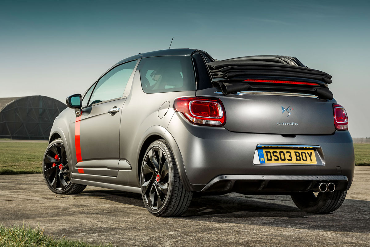 Citroen DS3 Cabrio Racing roof down