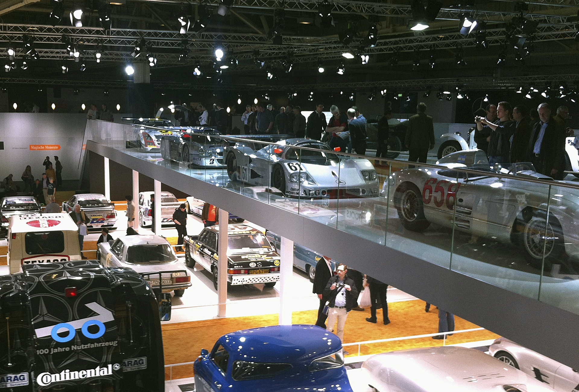 Mercedes stand