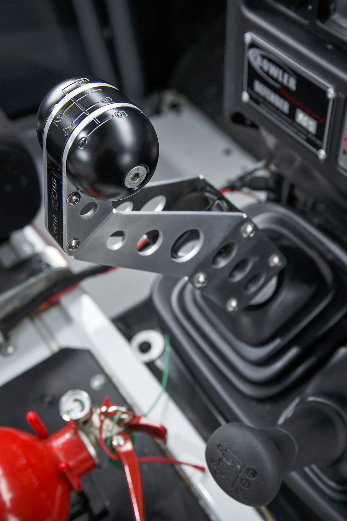 Land Rover Defender Challenge gear stick lever