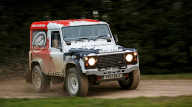 Land Rover Defender Challenge slide drift