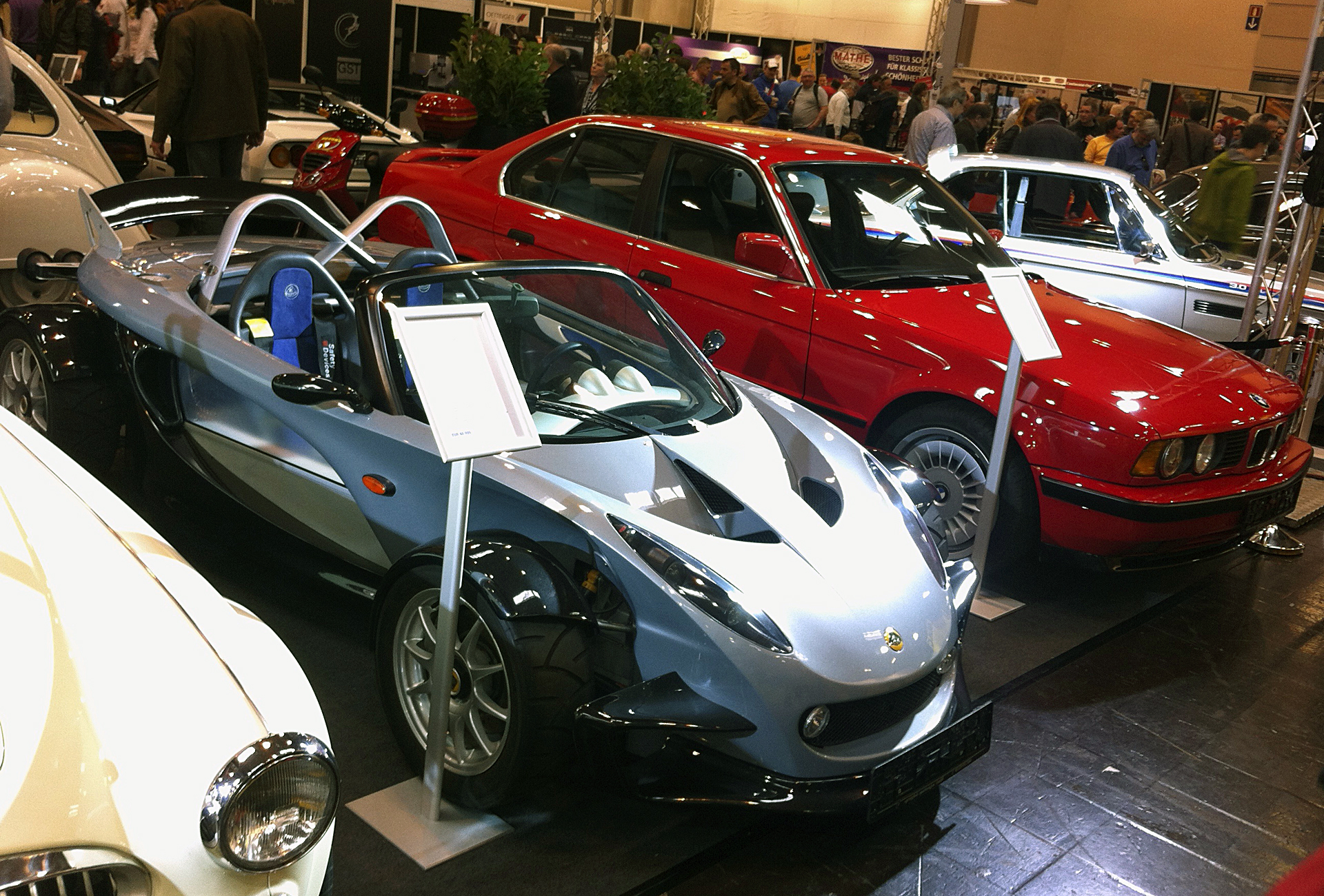Lotus 340R and E34 M5