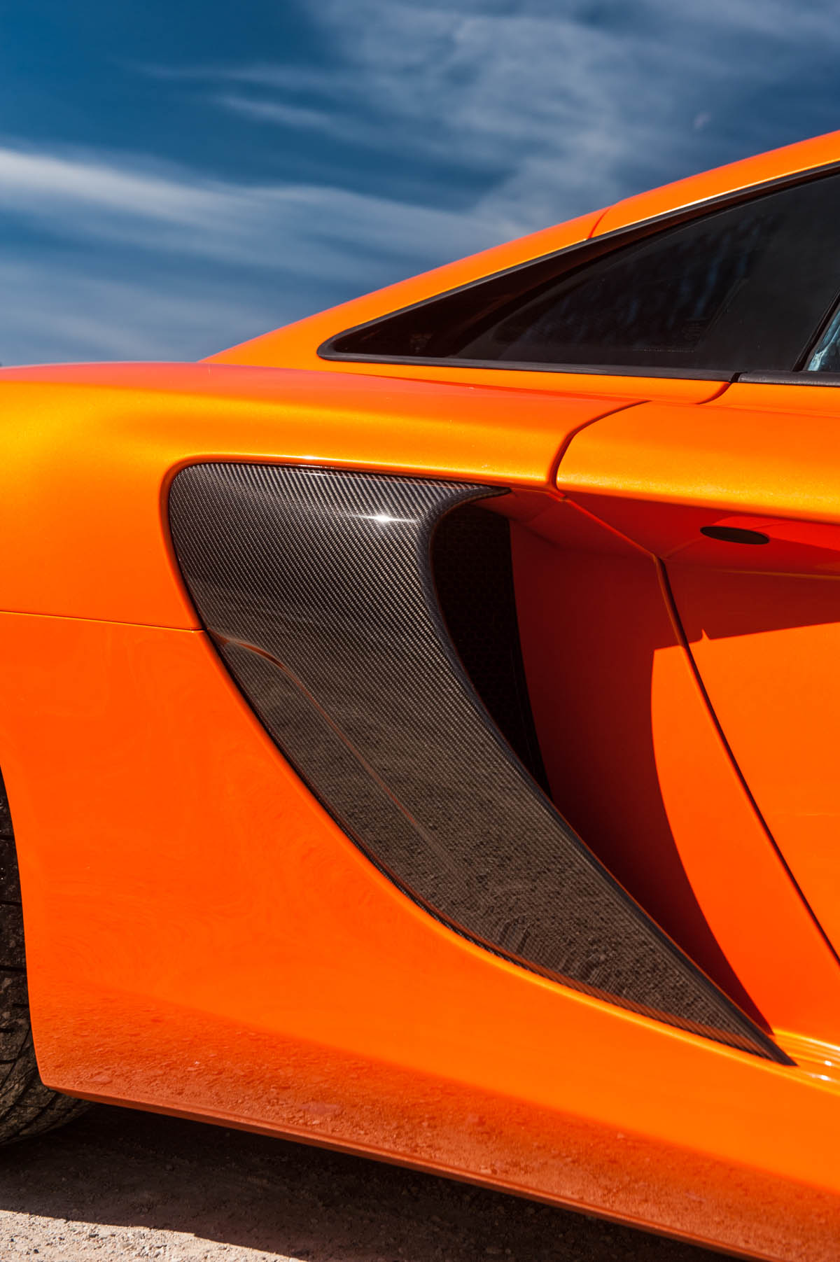 McLaren 650S carbon side vent