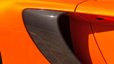 McLaren 650S carbon side vent