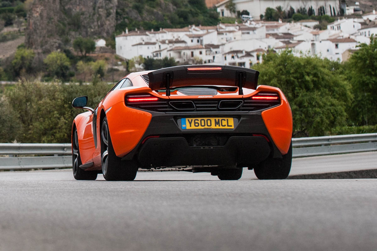 McLaren 650S rear air brake