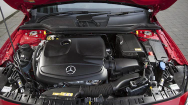 Mercedes GLA250 AMG engine