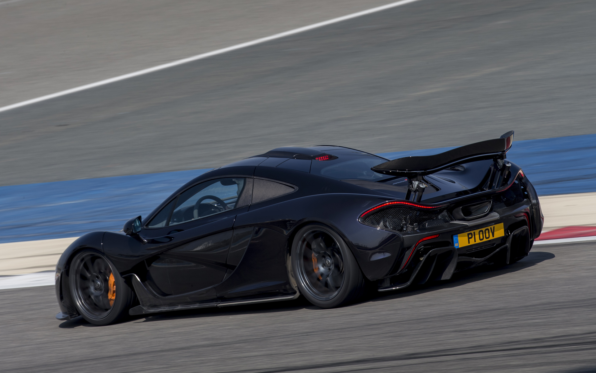 McLaren P1 review, specs, price and video