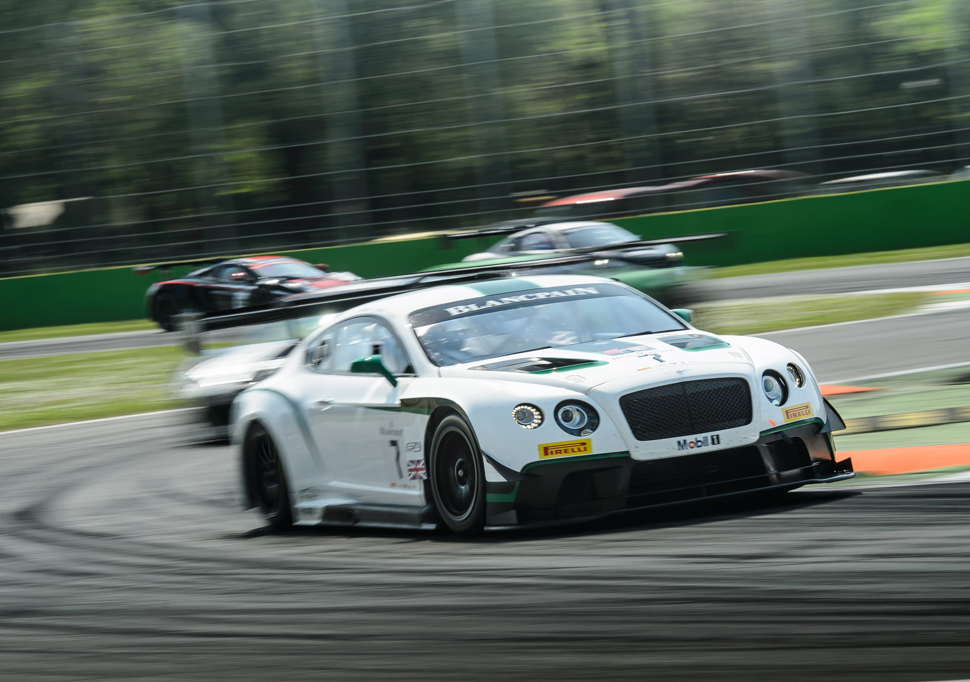 Bentley GT3