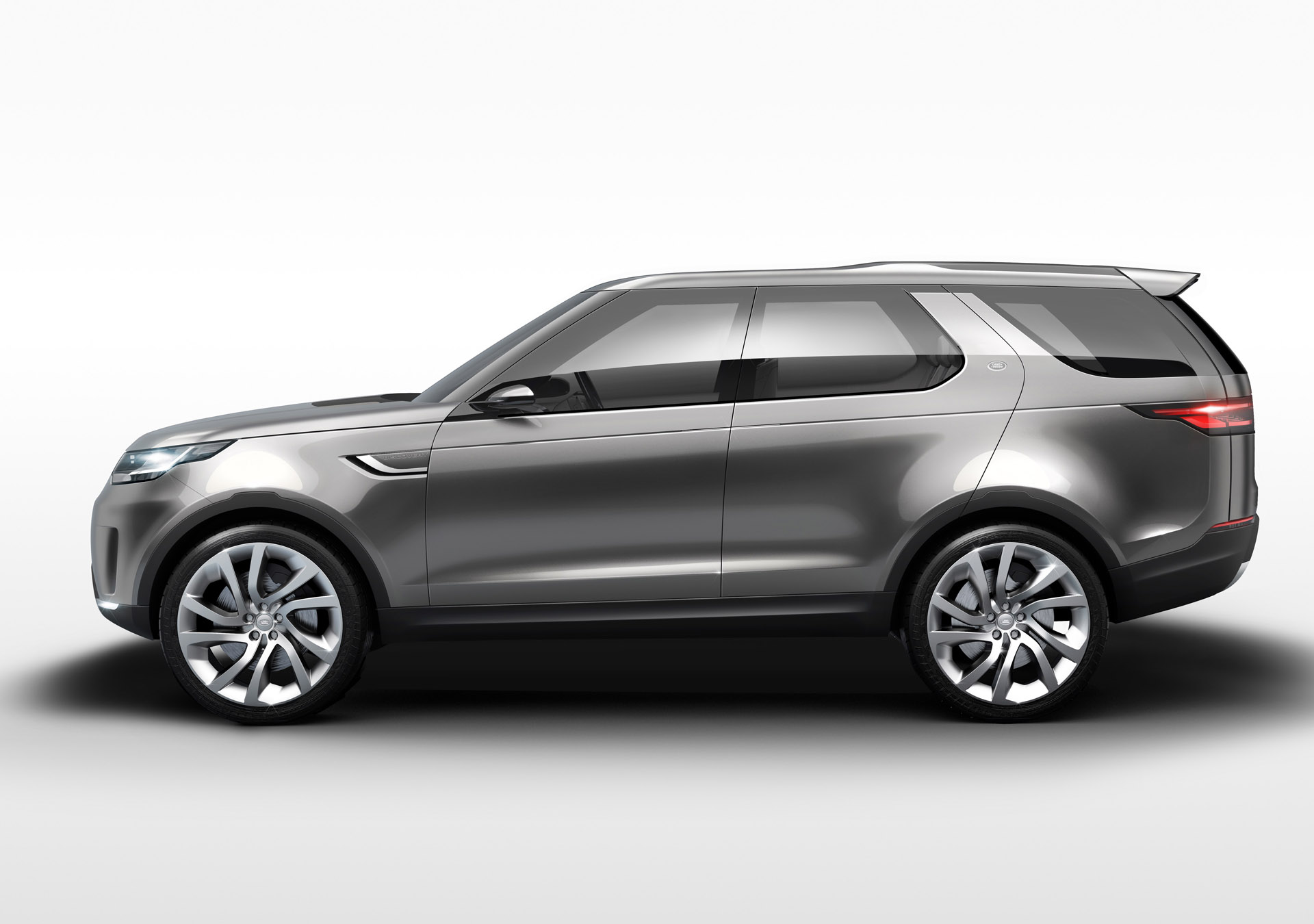 Land Rover Discovery Vision concept revealed
