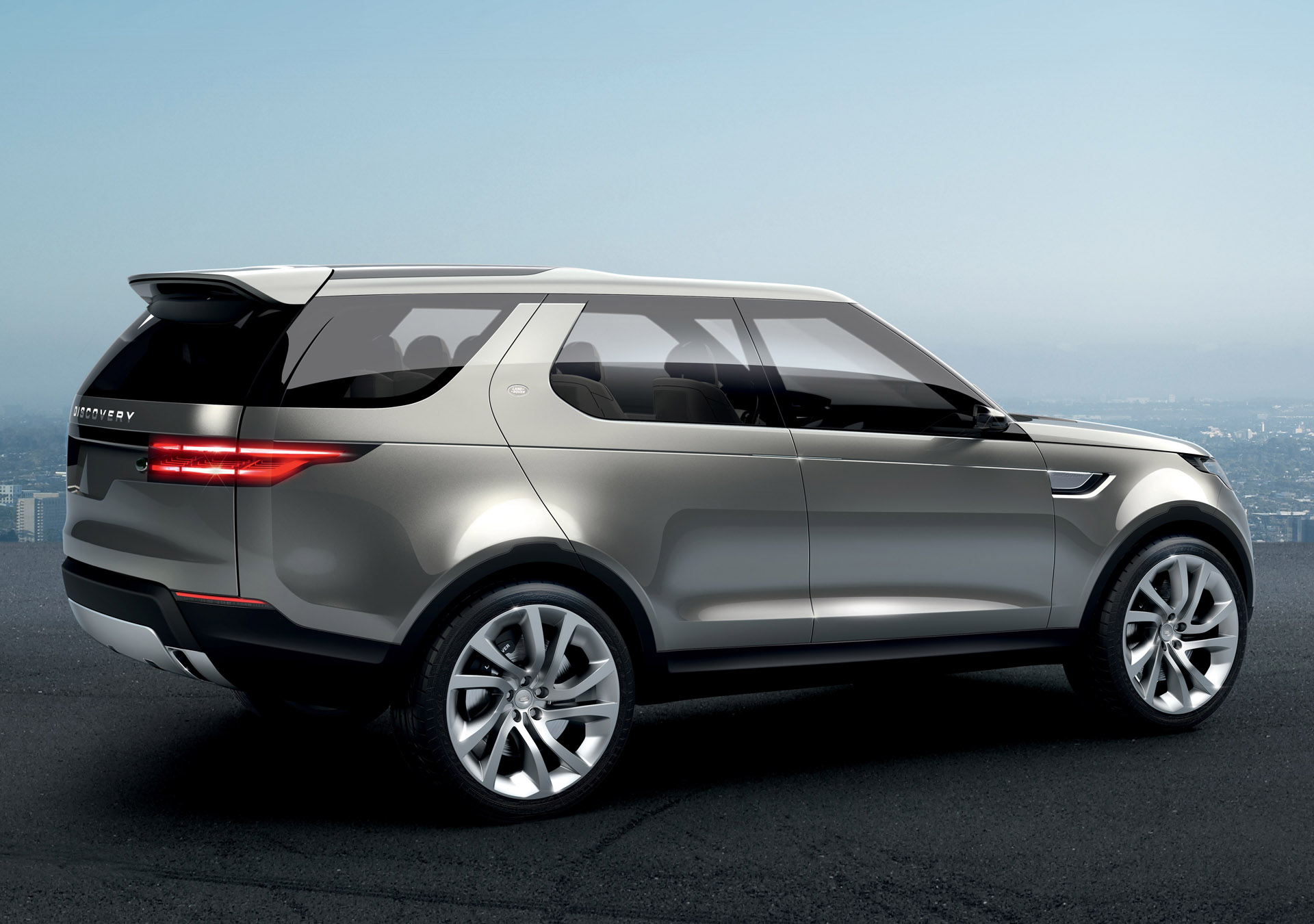 Land Rover Discovery Vision concept revealed