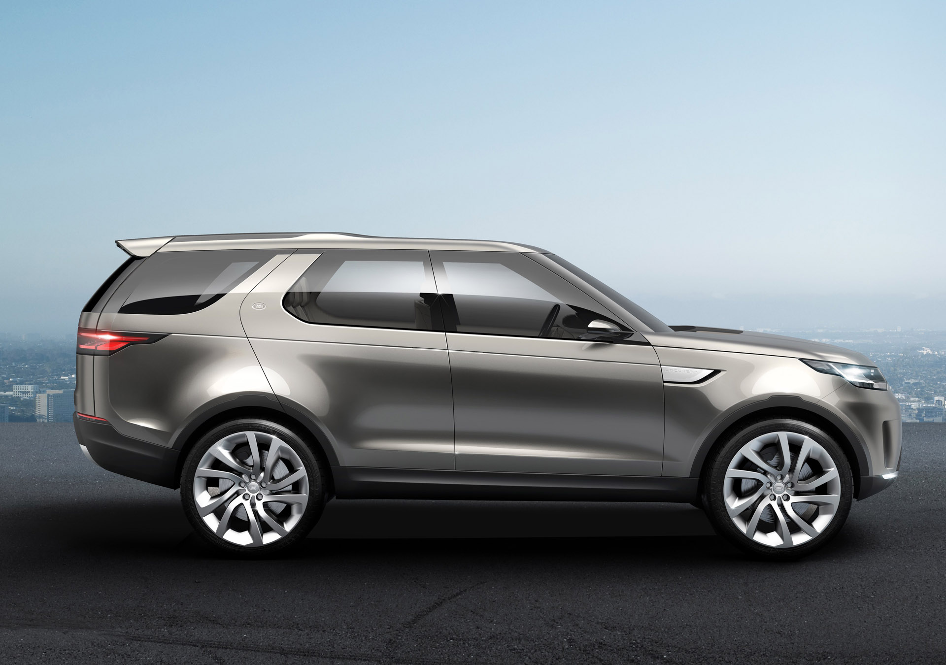 Land Rover Discovery Vision concept revealed
