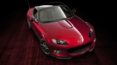 Mazda MX-5 25th Anniversary Soul Red front
