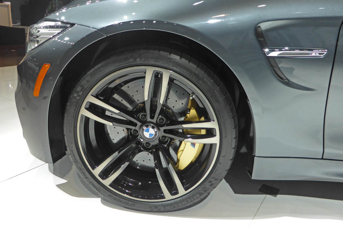 BMW M4 Convertible New York show alloy wheel