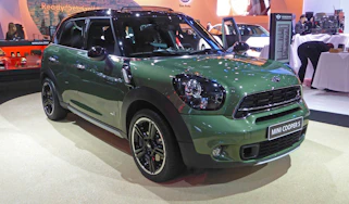 Mini Countryman facelift at New York show