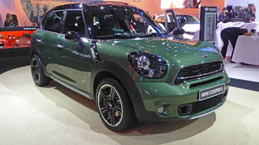 Mini Countryman facelift at New York show