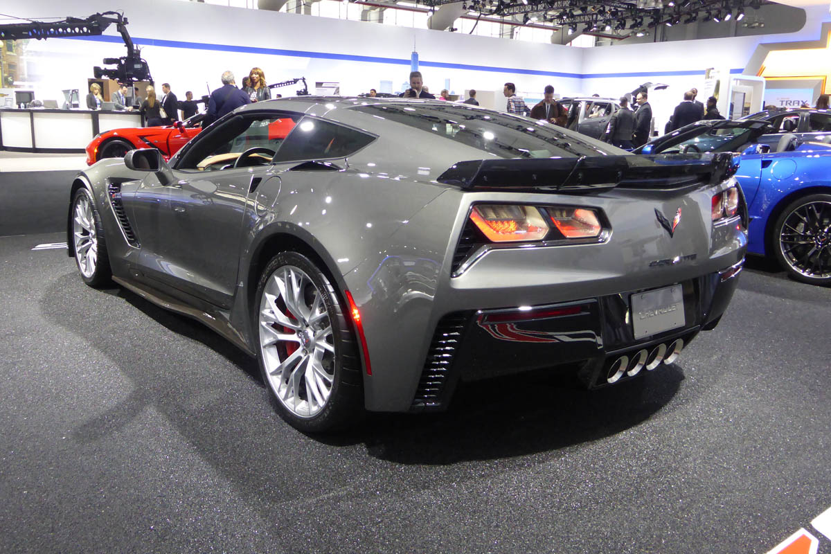 Chevrolet Corvette Z06 coupe grey rear