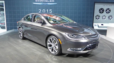 Chrysler 200
