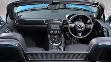 Mazda MX-5 Sport Graphite interior