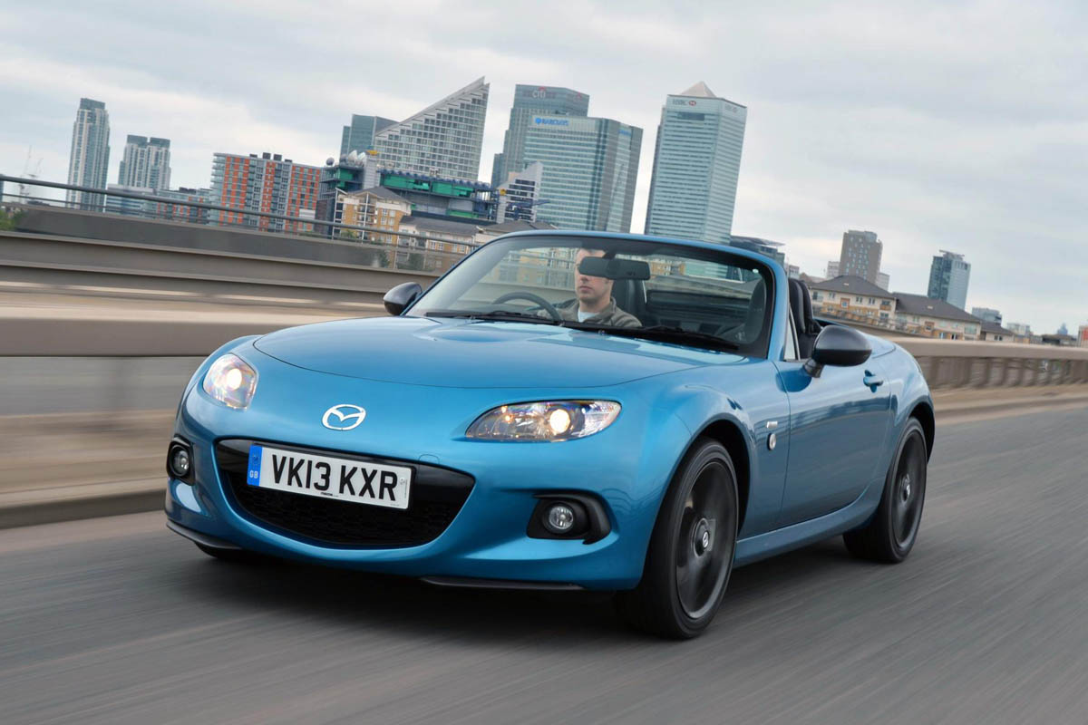 Mazda MX-5 Sport Graphite roof down