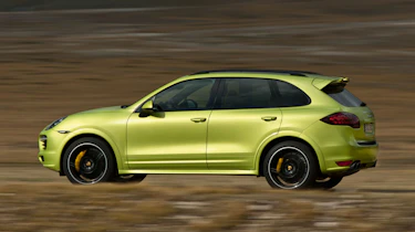 Porsche Cayenne GTS green side profile