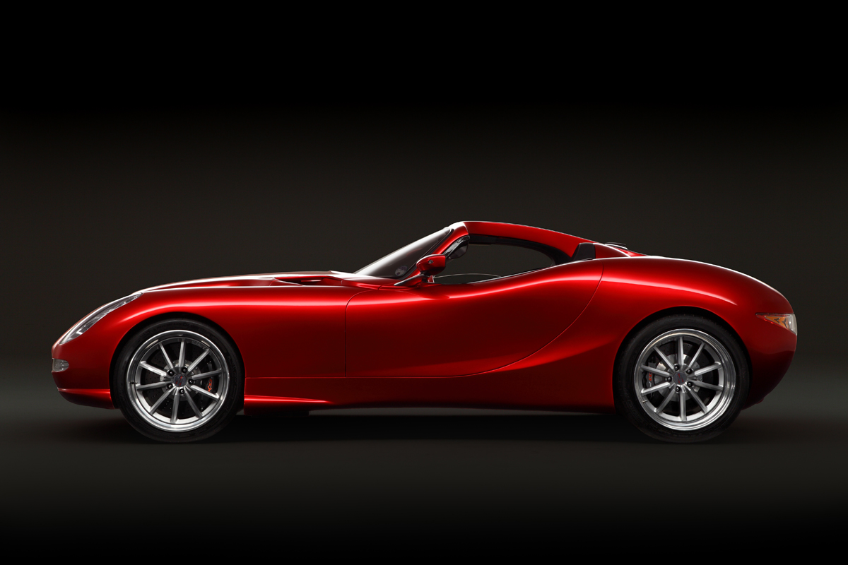 Trident Iceni sports car side profile