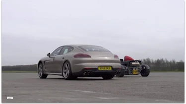 Porsche Panamera Turbo S v Ariel Atom: drag race