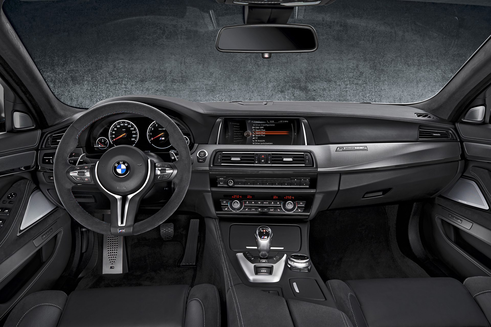 BMW M5 30th anniversary interior
