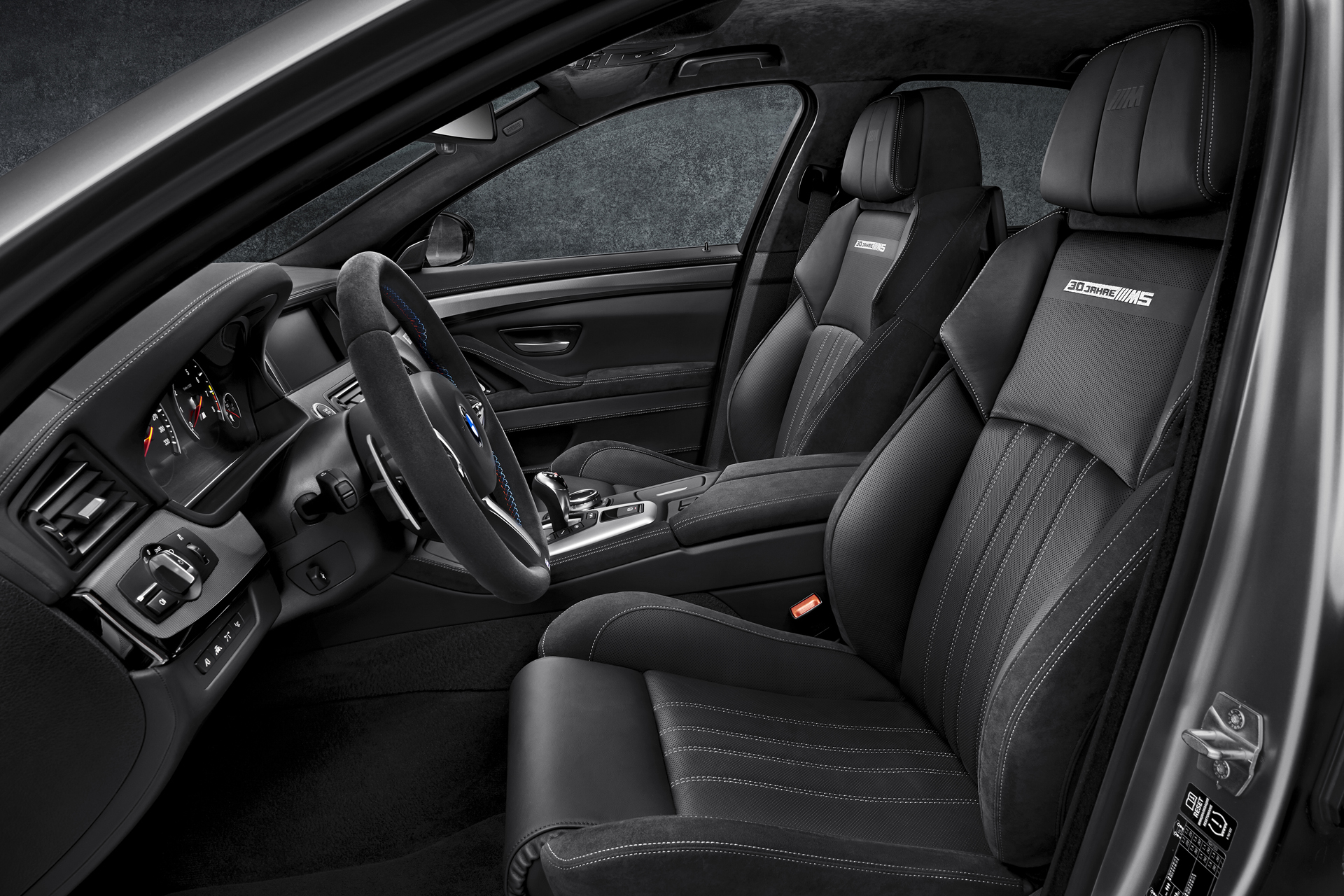 BMW M5 30th anniversary model