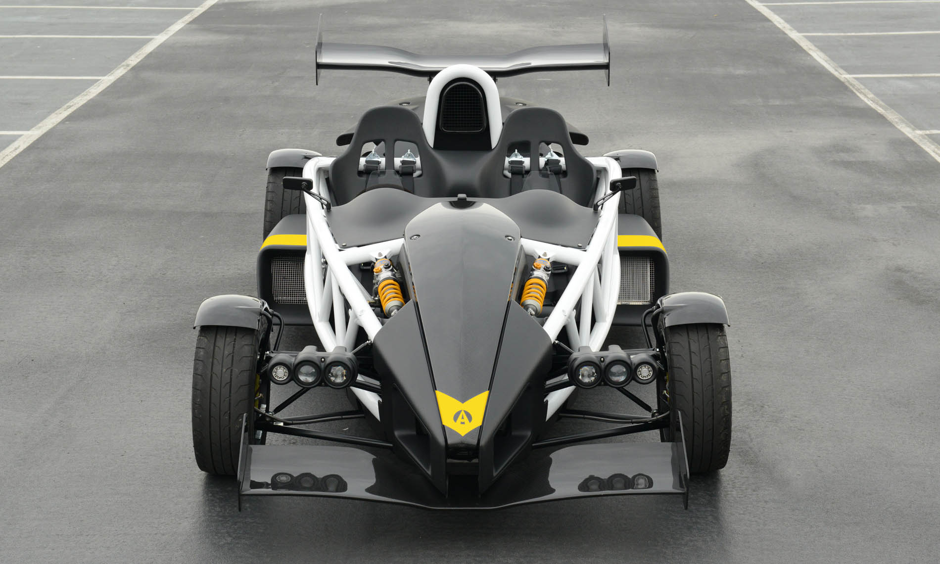 Ariel Atom 3.5R front on, with spoilers