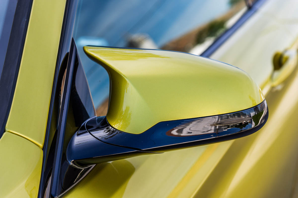 BMW M4 wing mirror