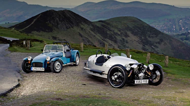 Caterham Seven 160 vs Morgan 3 Wheeler track video