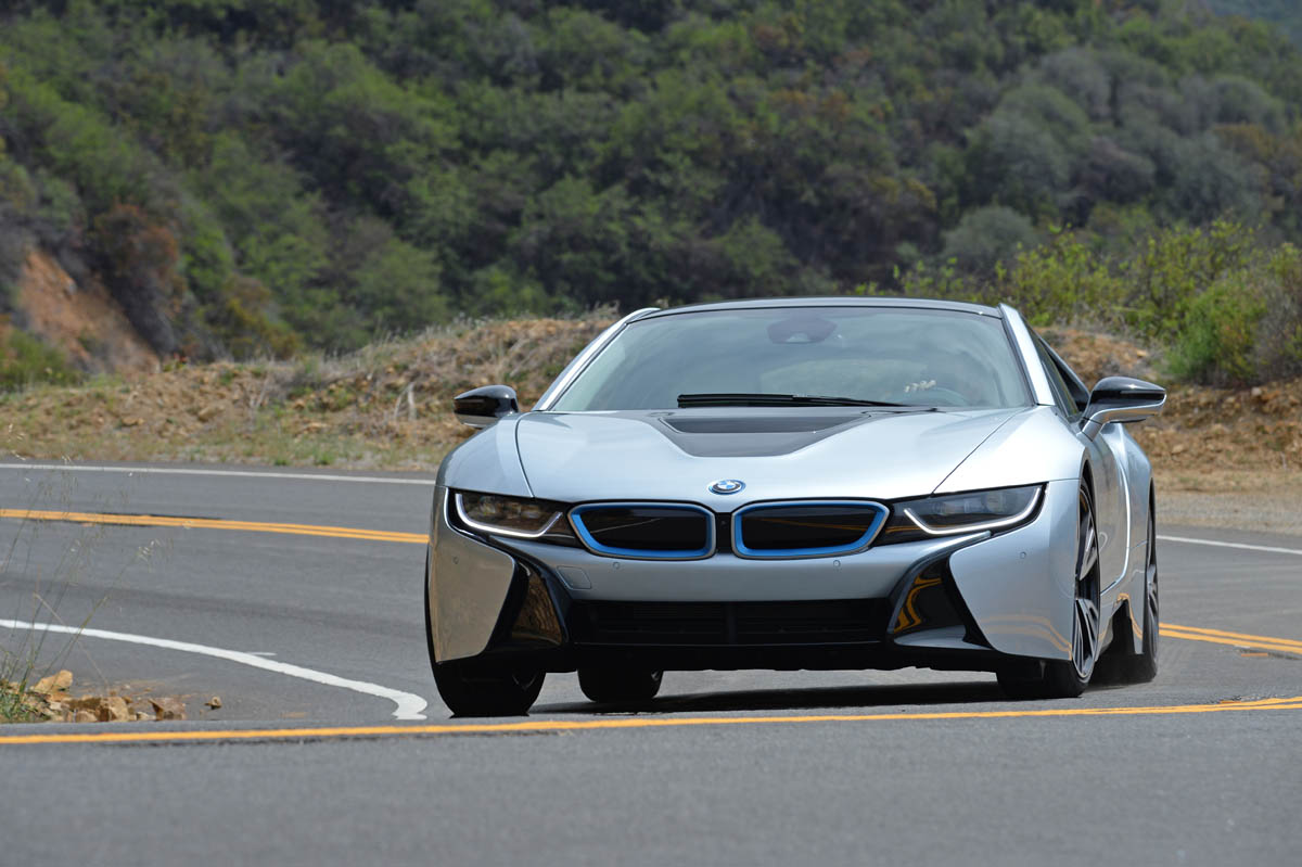 evo Magazine July 2014 - BMW i8